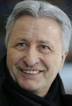 Александр Якушев