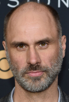 Джесси Армстронг