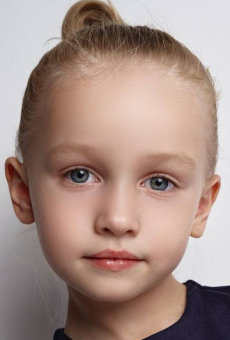 Аврора Тузова